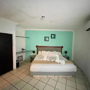 Chi Ibal Hu Cancun
